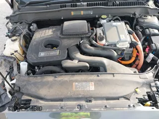 2019 Ford Fusion Hybrid Titanium with VIN 3FA6P0RU9KR158129, listed as a IAAI auction lot 41717104 with 37,736 mi miles. Bid and sale history available at carsss.com. Image 10.