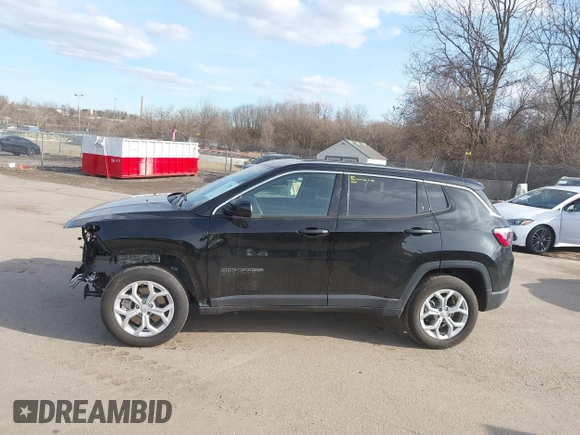 2024 Jeep Compass Sport with VIN 3C4NJDAN0RT131983, listed as a IAAI auction lot 41628275 with 6,283 mi miles and . Bid and sale history available at DreamBid. Image 14.