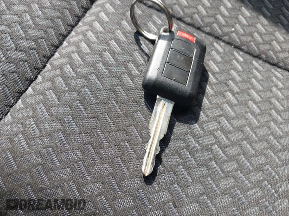 2020 Mitsubishi Eclipse Cross ES z VIN JA4AS3AA2LZ021983, wystawiony jako IAAI lot #41866940 z przebiegiem 179 819 mil mil oraz . Historia ofert i sprzedaży dostępna na DreamBid. Obrazek 11.