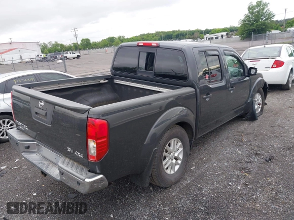 2015 Nissan Frontier SV z VIN 1N6AD0EV6FN715810, wystawiony jako IAAI lot #42199101 z przebiegiem 134 982 mil mil oraz . Historia ofert i sprzedaży dostępna na DreamBid. Obrazek 4.