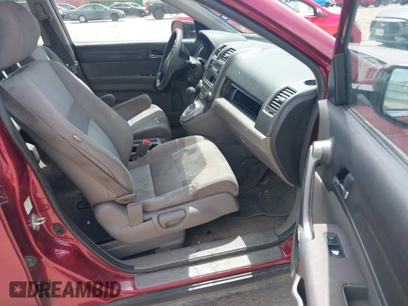 2008 Honda CR-V LX with VIN 3CZRE38358G705127, listed as a IAAI auction lot 42101604 with 166,807 mi miles and . Bid and sale history available at carsss.com. Image 5.