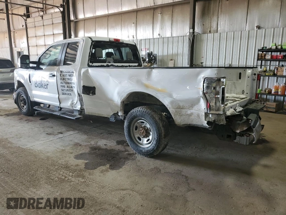 2018 Ford F-250 XL z VIN 1FT7X2A63JED00631, wystawiony jako Copart lot #41529615 z przebiegiem 104 753 mil mil oraz Szkoda całkowita • Salvage title. Historia ofert i sprzedaży dostępna na DreamBid. Obrazek 2.
