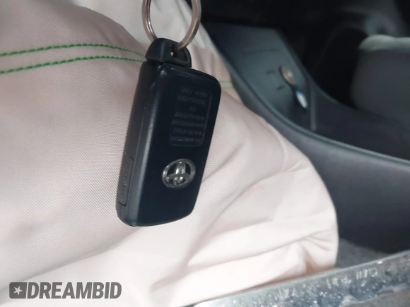2015 Toyota Prius Four with VIN JTDKN3DU0F0477951, listed as a IAAI auction lot 41891202 with 141,991 mi miles. Bid and sale history available at carsss.com. Image 11.