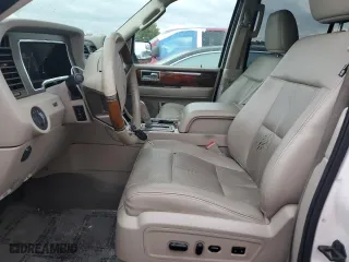 2013 Lincoln Navigator L with VIN 5LMJJ3H58DEL06660, listed as a Copart auction lot 73976364 with 88,978 mi miles and Salvage Title. Bid and sale history available at carsss.com. Image 7.