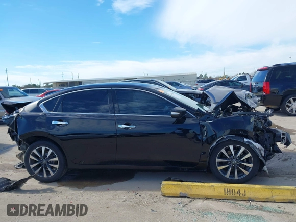 2017 Nissan Altima SV z VIN 1N4AL3AP9HC176490, wystawiony jako IAAI lot #41341165 z przebiegiem 155 020 mil mil oraz . Historia ofert i sprzedaży dostępna na DreamBid. Obrazek 13.