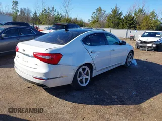 2014 Kia Cadenza Premium with VIN KNALN4D71E5147822, listed as a IAAI auction lot 41260097 with Not Provided miles. Bid and sale history available at carsss.com. Image 4.