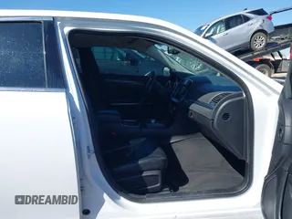 2016 Chrysler 300 Limited with VIN 2C3CCAAG2GH211782, listed as a IAAI auction lot 41718191 with 127,836 mi miles. Bid and sale history available at carsss.com. Image 5.