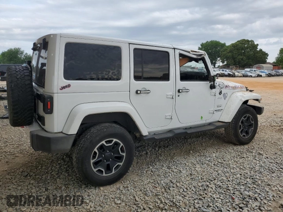 2016 Jeep Wrangler Unlimited Sahara with VIN 1C4BJWEG6GL215468, listed as a Copart auction lot 55512935 with 155,030 mi miles and Salvage title. Bid and sale history available at DreamBid. Image 3.