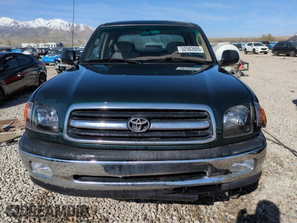 2000 Toyota Tundra SR5 with VIN 5TBBT4417YS114749, listed as a Copart auction lot 52582605 with 158,155 mi miles and Salvage Title. Bid and sale history available at DreamBid. Image 5.