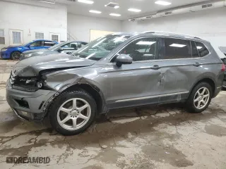 2018 Volkswagen Tiguan SEL Premium with VIN 3VV4B7AX9JM002703, listed as a Copart auction lot 88558945 with 133,817 mi miles and Clean Title. Bid and sale history available at carsss.com. Image 1.