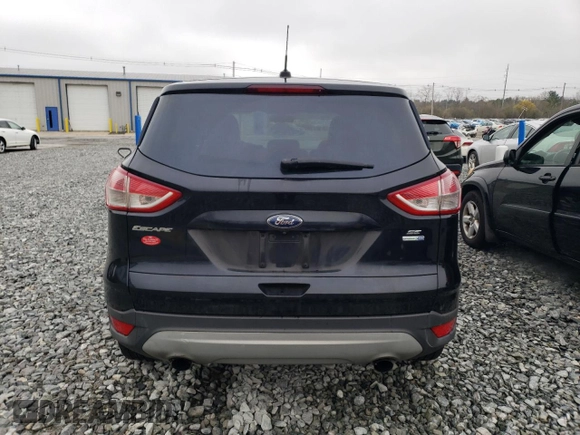 2014 Ford Escape SE with VIN 1FMCU9G94EUA88136, listed as a Copart auction lot 53379805 with 144,286 mi miles and Clean Title. Bid and sale history available at carsss.com. Image 6.