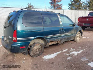 1998 Nissan Quest XE with VIN 4N2ZN1111WD811813, listed as a IAAI auction lot 41206000 with 137,225 mi miles. Bid and sale history available at carsss.com. Image 4.