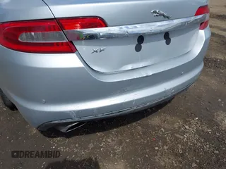 2009 Jaguar XF Premium Luxury with VIN SAJWA06B69HR24099, listed as a IAAI auction lot 42151149 with 107,917 mi miles and . Bid and sale history available at DreamBid. Image 6.
