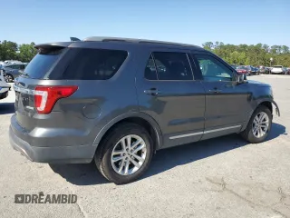 2017 Ford Explorer XLT with VIN 1FM5K7DH1HGE33589, listed as a Copart auction lot 52489785 with 84,577 mi miles and Salvage Title. Bid and sale history available at DreamBid. Image 3.
