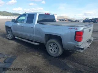 2017 Chevrolet Silverado 1500 LT with VIN 1GCVKREC2HZ202207, listed as a IAAI auction lot 41755285 with 157,018 mi miles. Bid and sale history available at carsss.com. Image 3.
