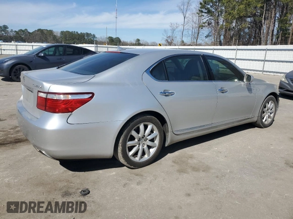 2008 Lexus LS 460 L z VIN JTHGL46F185026449, wystawiony jako Copart lot #46599655 z przebiegiem 179 392 mil mil oraz Szkoda całkowita • Salvage title. Historia ofert i sprzedaży dostępna na DreamBid. Obrazek 3.