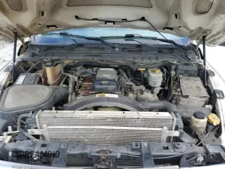 2018 Ram 3500 Tradesman z VIN 3C63RRGL1JG401195, wystawiony jako Copart lot #54166715 z przebiegiem 556 538 mil mil oraz Tytuł czysty. Historia ofert i sprzedaży dostępna na DreamBid. Obrazek 11.