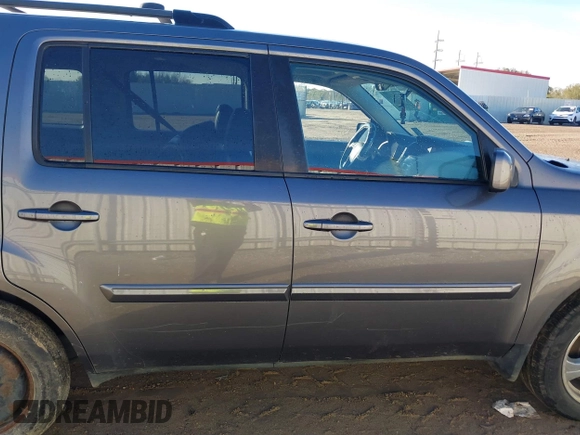 2015 Honda Pilot EX-L with VIN 5FNYF4H59FB060023, listed as a IAAI auction lot 41327793 with 197,981 mi miles and . Bid and sale history available at carsss.com. Image 12.