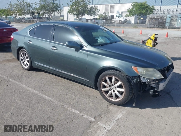 2007 Lexus LS 460 z VIN JTHBL46F375029524, wystawiony jako IAAI lot #42203614 z przebiegiem 164 405 mil mil oraz . Historia ofert i sprzedaży dostępna na DreamBid. Obrazek 1.