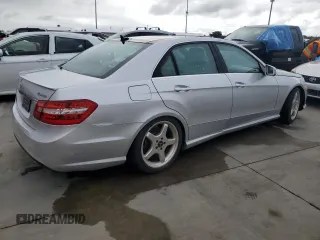 2010 Mercedes-Benz E-Class E 550 Luxury with VIN WDDHF9AB8AA171473, listed as a Copart auction lot 75099214 with 0 mi miles and Salvage Title. Bid and sale history available at carsss.com. Image 3.