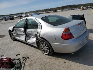 2001 Chrysler 300M M z VIN 2C3AE66G01H677497, wystawiony jako Copart lot #52081295 z przebiegiem 101 662 mil mil oraz Szkoda całkowita • Salvage title. Historia ofert i sprzedaży dostępna na DreamBid. Obrazek 2.