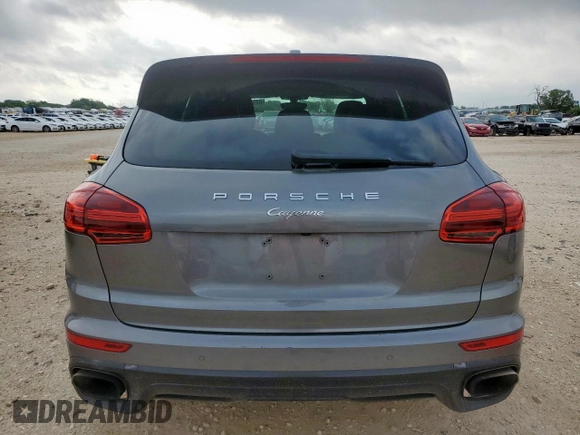 2016 Porsche Cayenne с VIN WP1AA2A24GLA03925, выставлен на аукционе Copart как лот 64500895 с пробегом 93 527 миль миль и Списание • Salvage title. История ставок и продаж доступна на DreamBid. Изображение 6.