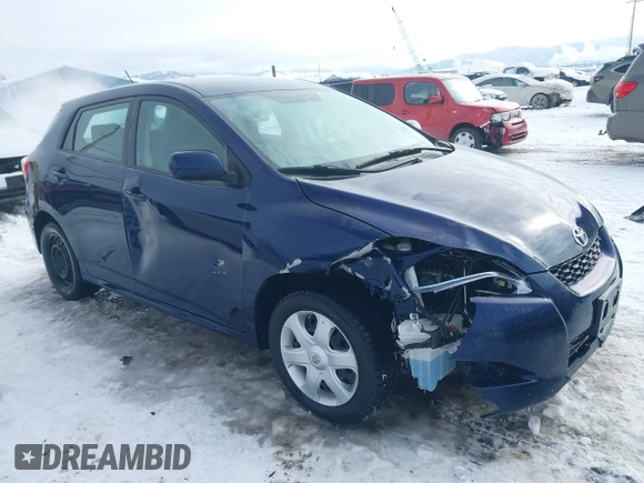 2009 Toyota Matrix with VIN 2T1KU40E69C045320, listed as a IAAI auction lot 41481764 with 162,766 mi miles. Bid and sale history available at carsss.com. Image 1.
