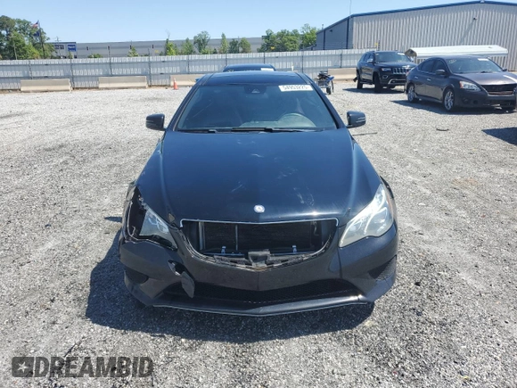 2014 Mercedes-Benz E 350 with VIN WDDKJ8JB5EF271909, listed as a Copart auction lot 54953225 with 204,456 mi miles and Salvage title. Bid and sale history available at DreamBid. Image 5.