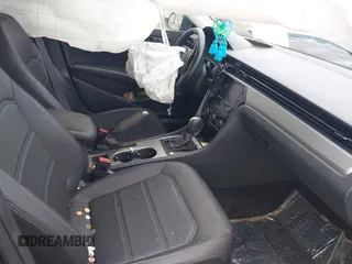 2021 Volkswagen Passat SE z VIN 1VWSA7A36MC014185, wystawiony jako IAAI lot #41915701 z przebiegiem 175 043 mil mil oraz . Historia ofert i sprzedaży dostępna na DreamBid. Obrazek 5.