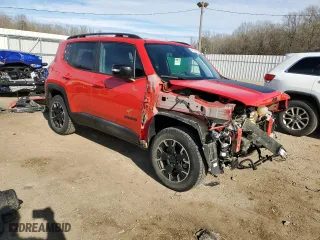 2023 Jeep Renegade Upland with VIN ZACNJDB1XPPP38812, listed as a Copart auction lot 41519485 with 10,434 mi miles and Salvage Title. Bid and sale history available at carsss.com. Image 4.