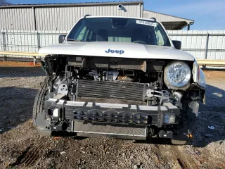 2022 Jeep Renegade Sport with VIN ZACNJDA15NPN73878, listed as a Copart auction lot 43328035 with 54,274 mi miles and Salvage title. Bid and sale history available at DreamBid. Image 5.