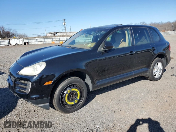 2010 Porsche Cayenne z VIN WP1AA2AP2ALA12030, wystawiony jako Copart lot #48669465 z przebiegiem 117 968 mil mil oraz Tytuł czysty. Historia ofert i sprzedaży dostępna na DreamBid. Obrazek 1.