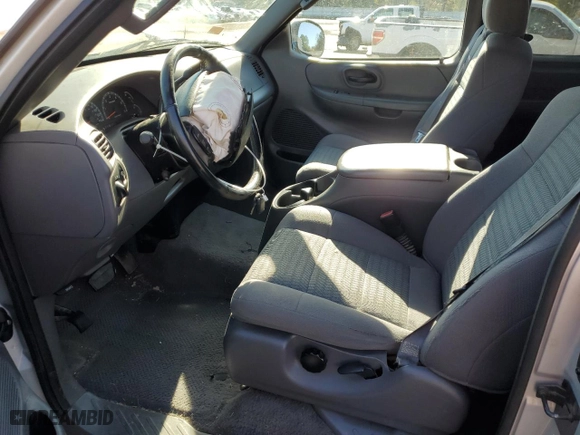 2003 Ford F-150 XL with VIN 1FTRX07W33KB36757, listed as a Copart auction lot 82878694 with 0 mi miles and Salvage Title. Bid and sale history available at carsss.com. Image 7.