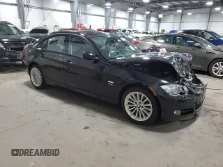 2011 BMW 3 Series 328i xDrive with VIN WBAPK7G52BNN77554, listed as a Copart auction lot 87103324 with 194,347 mi miles and Salvage Title. Bid and sale history available at carsss.com. Image 4.