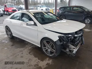 2014 Mercedes-Benz CLA 250 z VIN WDDSJ4EB4EN053386, wystawiony jako IAAI lot #41665656 z przebiegiem 76 144 mil mil oraz . Historia ofert i sprzedaży dostępna na DreamBid. Obrazek 1.