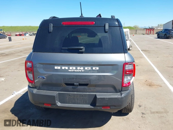 2024 Ford Bronco Sport Outer Banks z VIN 3FMCR9C62RRE45968, wystawiony jako IAAI lot #41871835 z przebiegiem 7 520 mil mil oraz . Historia ofert i sprzedaży dostępna na DreamBid. Obrazek 17.
