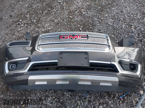 2016 GMC Acadia Denali z VIN 1GKKVTKDXGJ146619, wystawiony jako IAAI lot #39902882 z przebiegiem 123 957 mil mil oraz . Historia ofert i sprzedaży dostępna na DreamBid. Obrazek 19.