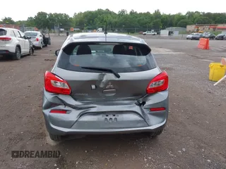 2020 Mitsubishi Mirage ES z VIN ML32A3HJ0LH003798, wystawiony jako IAAI lot #42182000 z przebiegiem 51 130 mil mil oraz . Historia ofert i sprzedaży dostępna na DreamBid. Obrazek 16.