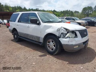 2003 Ford Expedition Special Service with VIN 1FMRU15W13LC16761, listed as a IAAI auction lot 41942186 with 279,378 mi miles. Bid and sale history available at carsss.com. Image 1.