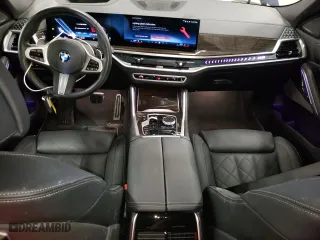 2025 BMW X6 xDrive40i with VIN 5UX33EX03S9X36158, listed as a Copart auction lot 53862325 with 20,035 mi miles and Clean Title. Bid and sale history available at carsss.com. Image 8.
