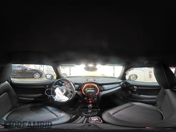 2017 MINI Hardtop Cooper с VIN WMWXP5C38H3C64588, выставлен на аукционе Copart как лот 56905495 с пробегом 49 401 миль миль и Чистый • Clean title. История ставок и продаж доступна на DreamBid. Изображение 15.