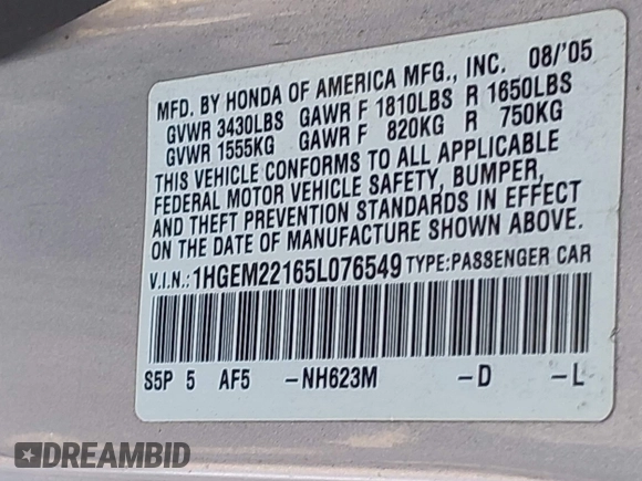 2005 Honda Civic Cpe VP with VIN 1HGEM22165L076549, listed as a IAAI auction lot 42123119 with 146,034 mi miles. Bid and sale history available at carsss.com. Image 9.