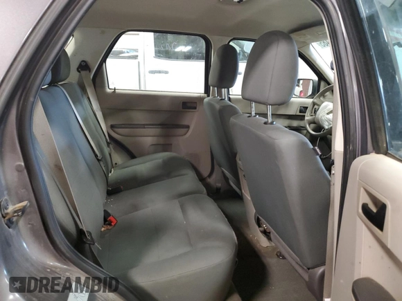 2012 Ford Escape XLS z VIN 1FMCU0C75CKB77464, wystawiony jako Copart lot #54835735 z przebiegiem 225 885 mil mil oraz Nie do naprawy • Non repairable. Historia ofert i sprzedaży dostępna na DreamBid. Obrazek 12.