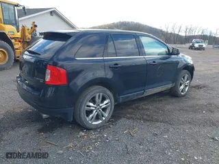 2011 Ford Edge Limited with VIN 2FMDK4KC4BBA80359, listed as a IAAI auction lot 41946188 with 155,784 mi miles. Bid and sale history available at carsss.com. Image 4.