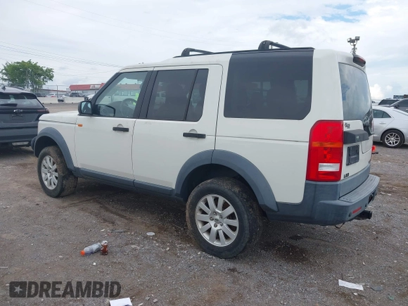 2006 Land Rover LR3 SE with VIN SALAE25416A396688, listed as a IAAI auction lot 42674297 with 252,129 mi miles and . Bid and sale history available at DreamBid. Image 3.