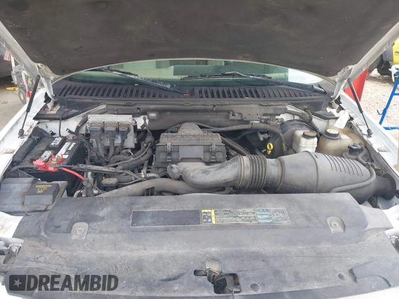 2005 Ford Expedition Eddie Bauer с VIN 1FMPU17505LB13376, выставлен на аукционе IAAI как лот 42424935 с пробегом 178 557 миль миль и . История ставок и продаж доступна на DreamBid. Изображение 10.