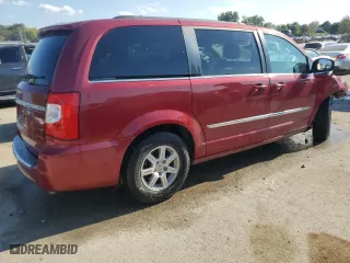 2011 Chrysler Town & Country Touring with VIN 2A4RR5DG3BR604307, listed as a Copart auction lot 70268794 with 0 mi miles and Salvage Title. Bid and sale history available at carsss.com. Image 3.