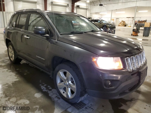 2014 Jeep Compass Latitude with VIN 1C4NJDEB1ED665042, listed as a Copart auction lot 53981545 with 171,299 mi miles and Clean Title. Bid and sale history available at carsss.com. Image 4.