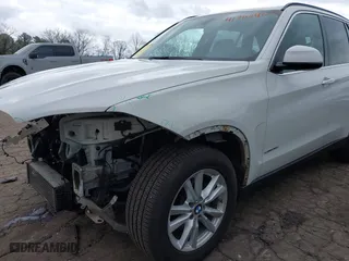 2015 BMW X5 sDrive35i with VIN 5UXKR2C54F0H34975, listed as a IAAI auction lot 41704467 with 92,006 mi miles. Bid and sale history available at carsss.com. Image 17.