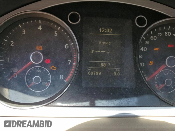 2013 Volkswagen CC R-Line z VIN WVWBN7AN3DE512289, wystawiony jako Copart lot #51865735 z przebiegiem 69 799 mil mil oraz Szkoda całkowita • Salvage title. Historia ofert i sprzedaży dostępna na DreamBid. Obrazek 9.
